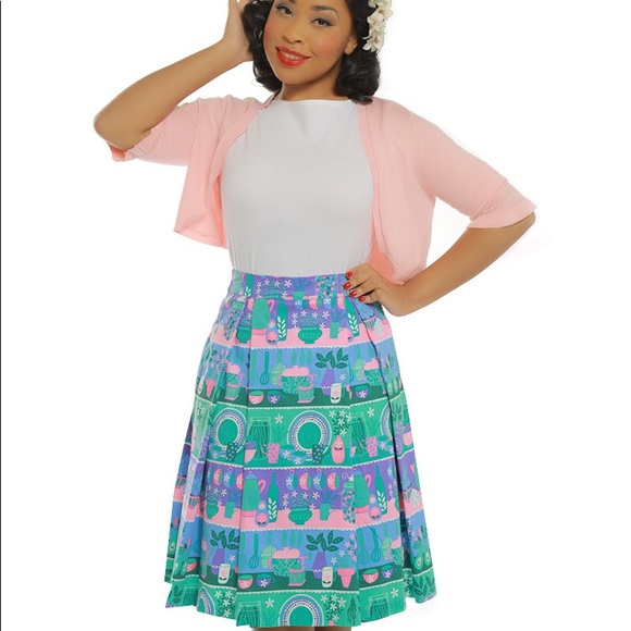 Lindy Bop Dresses & Skirts - Lindy Bop “Marie” Kitsch Kitchen Print Skirt